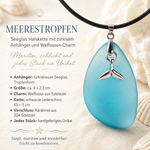 Info-Detailbild MEERESTROPFEN – handgefertigte Seeglas Halskette mit türkisblauem Tropfen-Anhänger, Walflossen-Charm aus Edelstahl und schwarzer Lederschnur, maritimer Schmuck für Frauen und Männer.