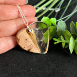 Handgefertigter Herzanhänger aus Rebholz & Harz mit echten Pusteblumen | 925 Silberkette | Unikat Schmuck| Geschenkidee für Natur- und Design