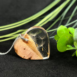 Handgefertigter Herzanhänger aus Rebholz & Harz mit echten Pusteblumen | 925 Silberkette | Unikat Schmuck| Geschenkidee für Natur- und Design