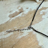 Holz & Harz Anhänger aus Maserholz ,Tiefsee-Lagune, Unisex